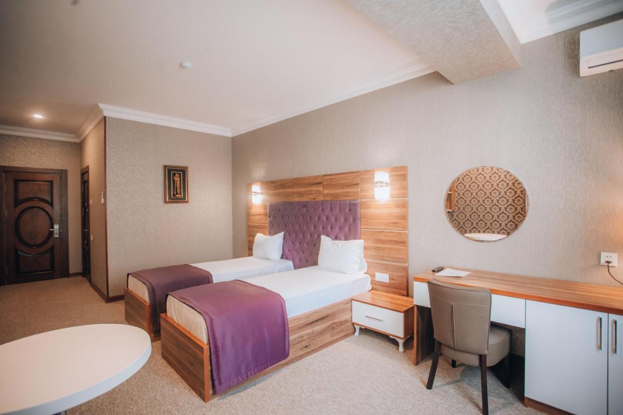 Royal Sapphire Hotel Baku Exterior photo